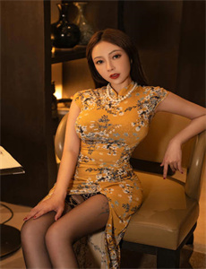 《色撸在线视频》